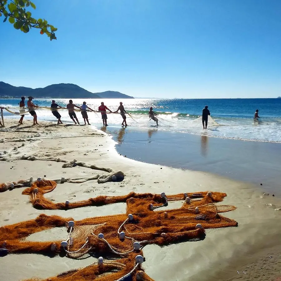 Katsbarnea Hostel Florianopolis Brazil